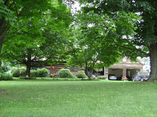 Building photograph for 219 MAGNOLIA HILL RD
